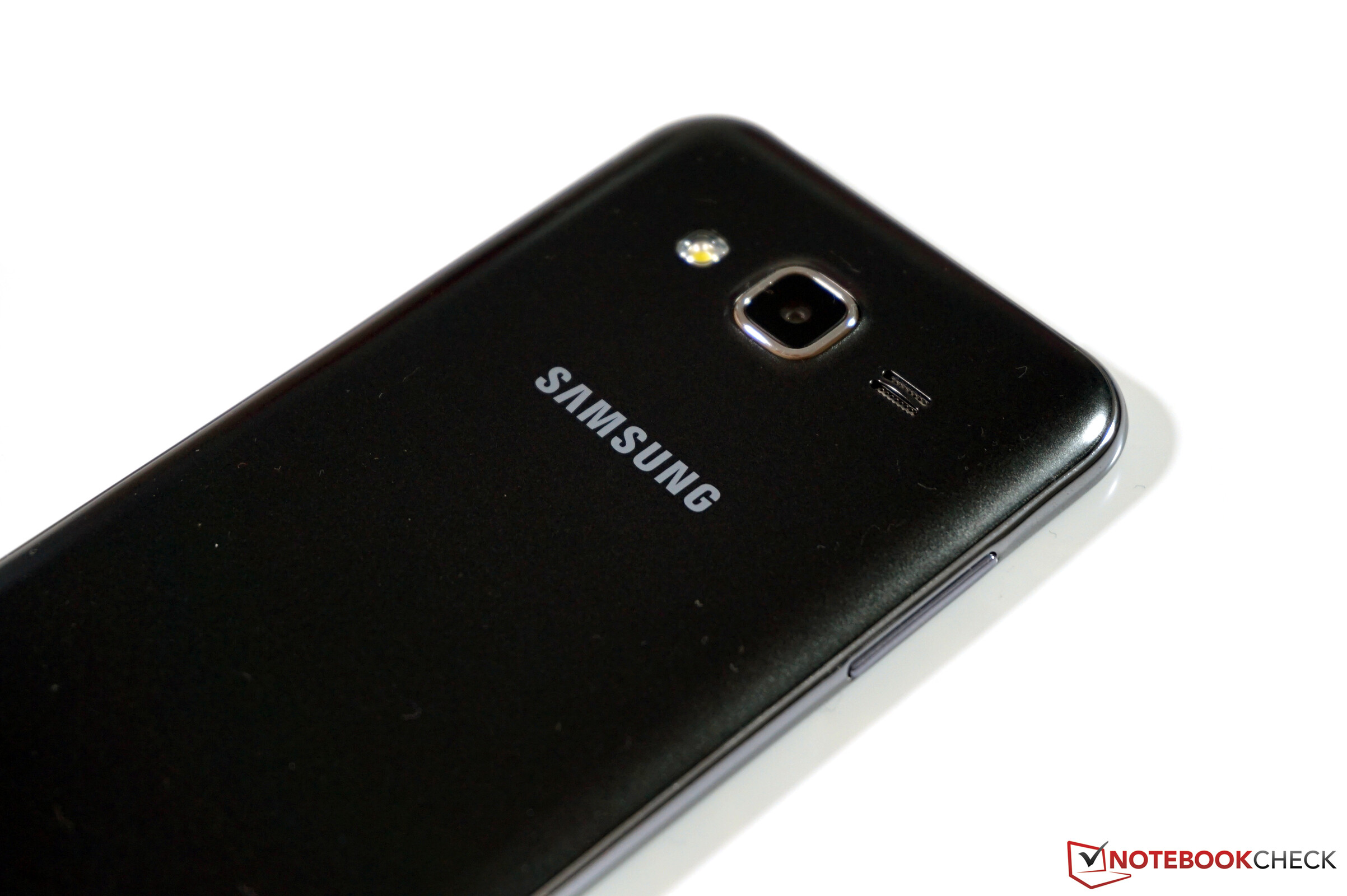 Samsung Galaxy J5 Smartphone Review Notebookcheck Net Reviews