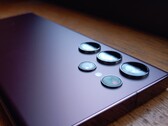 The Samsung Galaxy S23 Ultra could see a jump to a 5500 mAh battery. (Source: OW_Icicle)