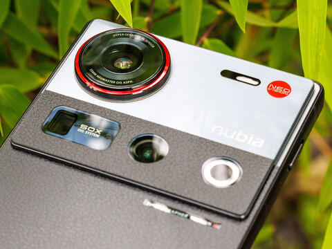 Nubia Z70S Ultra smartphone in review