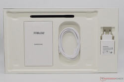 Accessories in the plastic-free box of the Galaxy Book Pro 360