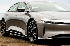 Lucid Air: The new Air UX 3.0 software update exposes the extremely short hardware lifecycles of modern luxury EVs