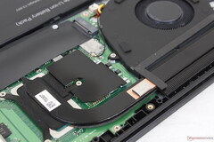 Core i5-1235U vs. Core i7-1165G7 benchmarks show similar CPU performance levels but slower graphics