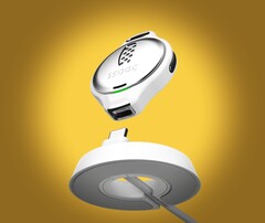 Isaac analyzes breath to monitor the blood sugar levels of people with diabetes. (Image source: PreEvnt)