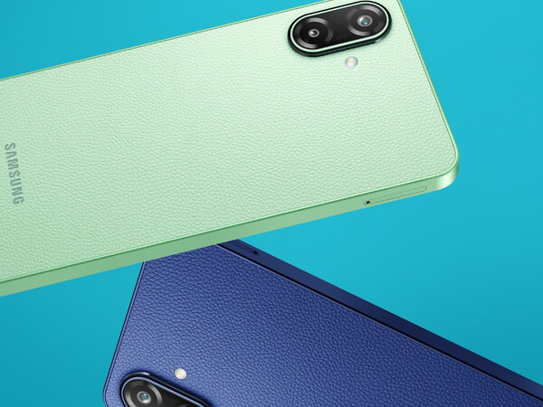 The Galaxy F70e has a leather finish.