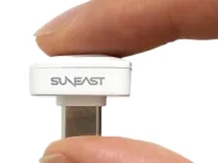 Suneast releases stubby USB-C flash drives that can be left connected to your smartphone, tablet or laptop all the time for convenience. (Image source: Suneast)