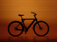 The Tenways CGO009 e-bike is said to have smart features. (Image source: Tenways)