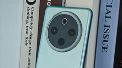 The Y300 Pro. (Image source: Digital Chat Station)