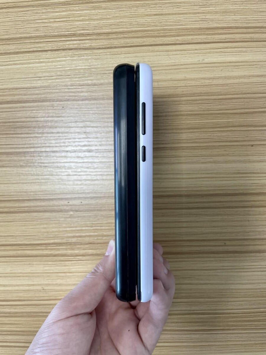 Pine64's new keyboard case turns the PinePhone into a