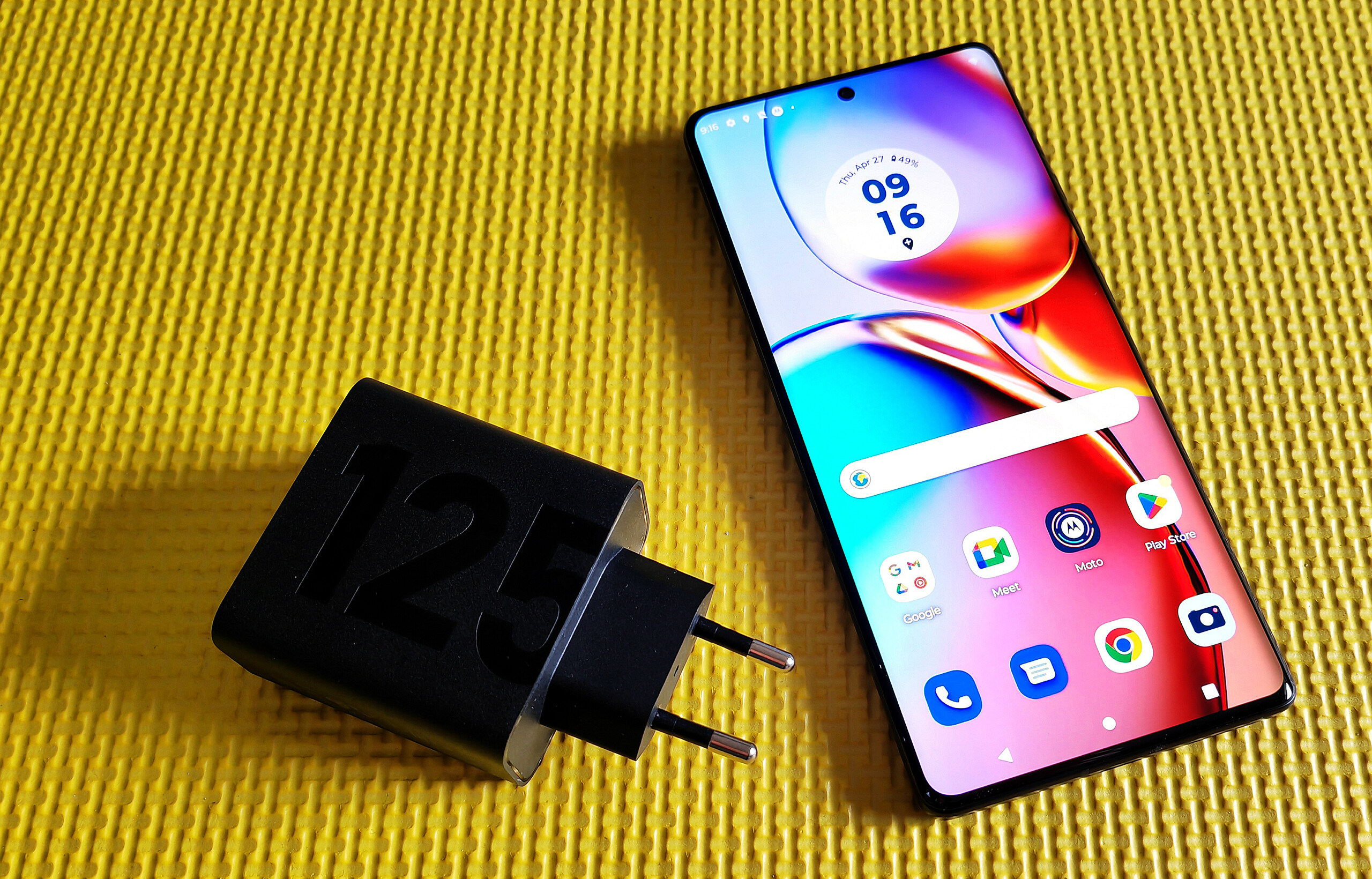 Motorola Edge 40 Pro review: High-end smartphone with 165 Hz display at ...