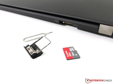 Tricky access to the microSD-slot