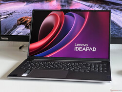 Lenovo IdeaPad Pro 5 16 G9 review. Test device provided by:
