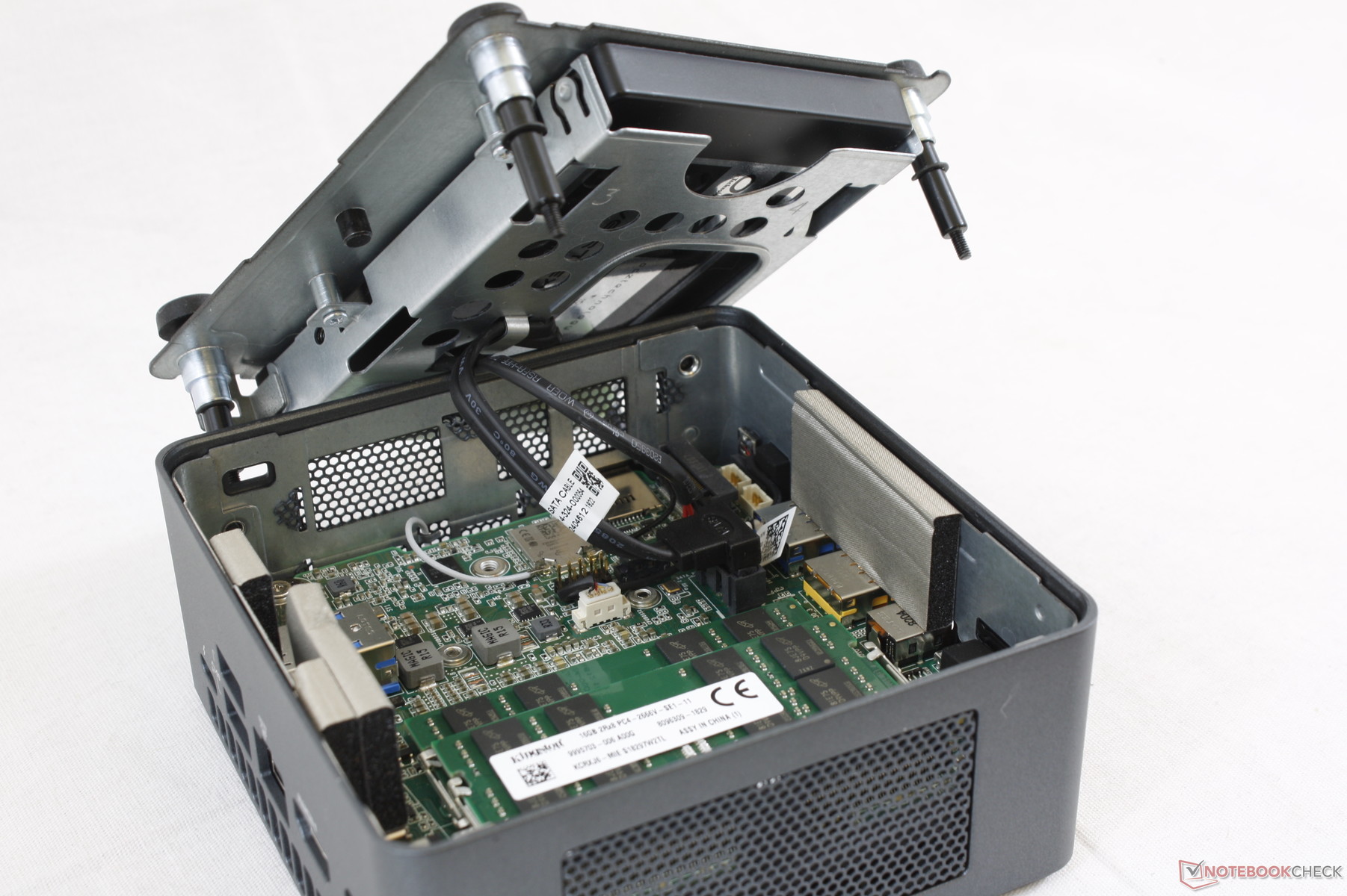 Two sodimm slots online Two sodimm slots online