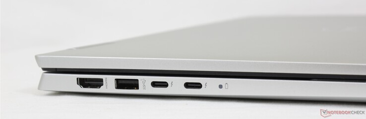 Left: HDMI 1.4, USB-A 3.2 Gen. 1, 2x USB-C w/ Thunderbolt 4 + Power Delivery + DisplayPort