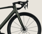 New Decathlon Van Rysel E-EDR CF endurance road bike appears