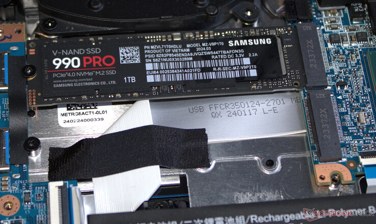 The laptop can accommodate two PCIe-4 SSDs.
