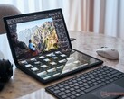 Apple is said to be planning a MacBook in the style of the Asus Zenbook 17 Fold. (Image: Notebookcheck)