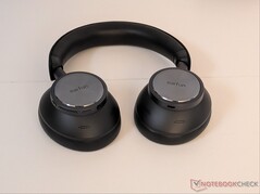 EarFun Wave Pro X in black.