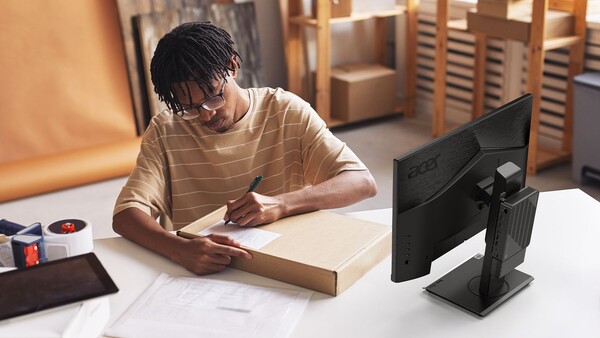 The Acer Chromebox Mini CXM2 can be mounted to the back of a monitor. (Image source: Acer)