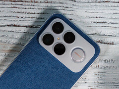 Poco F8 Ultra with Bose 2.1-Sound-System (Image source: Daniel Schmidt)