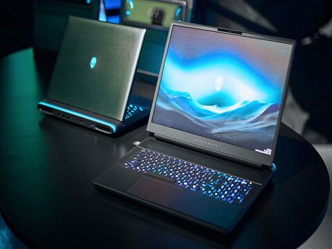 Video: Alienware goes BIG, and the Dell XPS is no more! - Alienware/Dell @CES 2025