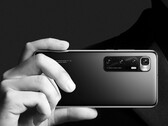 Even the grandly named Mi 10 Ultra makes do with a FHD+ display. (Source: Xiaomi)