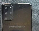 Four lenses, an LED flash, and...a microphone? (Source: XDA-Developers)