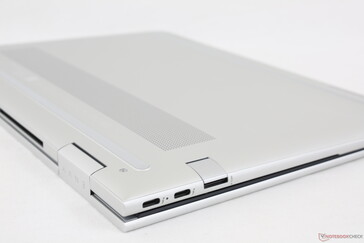 Chassis consists of reclaimed aluminum while the keycaps are recycled plastic