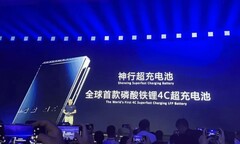 Shenxing EV battery reveal in 2023. BYD has unveiled the next-gen version that can add 520 km in just five minutes (Image source: Car News China)
