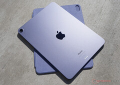 Apple is expected to offer the iPad Air in two sizes like the iPad Pro series, current iPad Air pictured. (Image source: Notebookcheck)