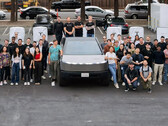 The Cybertruck at Tesla's first 500 kW V4 Supercharger station. (Image source: Tesla)