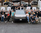 The Cybertruck at Tesla's first 500 kW V4 Supercharger station. (Image source: Tesla)