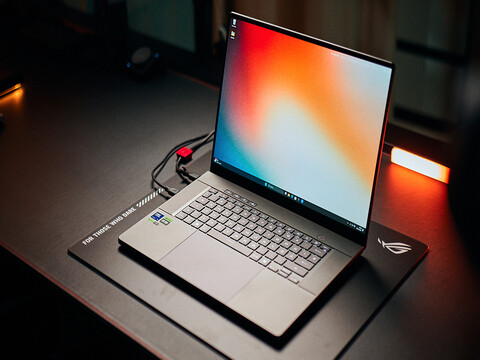 Video: Asus ROG Zephyrus G16 2025 - the ONE for EVERYTHING?!