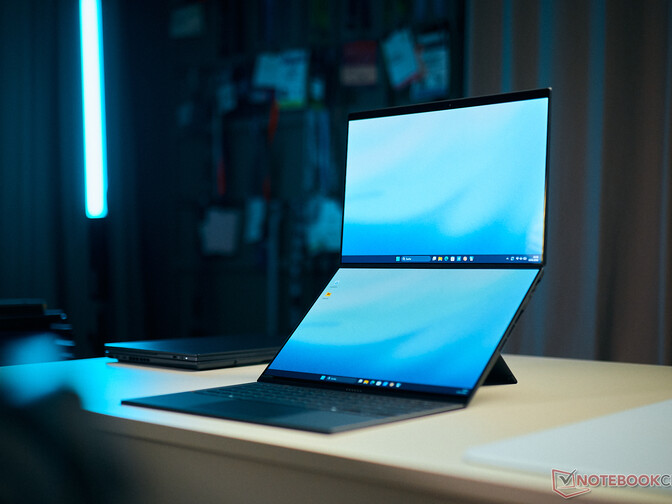 Asus' new Zenbook Duo UX8407 is easily the best dual-screen