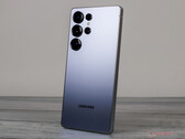 The Galaxy S25 Ultra fails to keep pace with the best camera flagships according to DxOMark. (Image source: Notebookcheck)