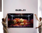 The OLED.EX displays combined with microlens technology could launch next year. (Image Source: HDTVTest)