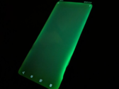 Some Huawei Mate 20 Pro devices have been exhibiting excessive green-tinted bleeding. (Source: GSMArena)
