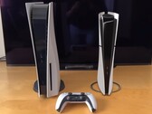 The PS5 Slim looks much more compact than the original PS5 in an augmented-reality comparison video. (Image source: rtql8d)