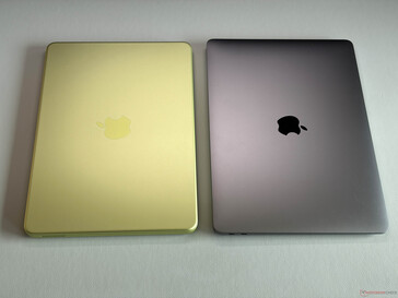 MacBook Neo (left) vs. MacBook Air M1 (right)