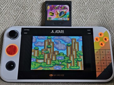 GameGear titles such as Fantasy Zone also run without further action (Image source: Marc Zander, Notebookcheck)
