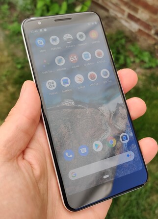 Google Pixel 3a Smartphone Review