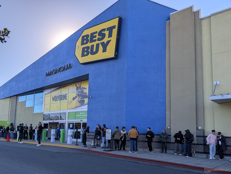 Nvidia handed out free coffee and matcha for those standing in line at the Best Buy launch event in San Francisco
