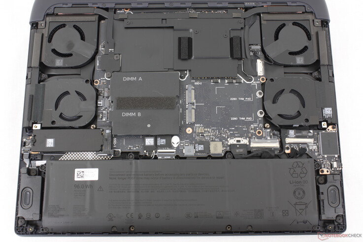 2025 Alienware 16 Area-51 for comparison. There are no major changes to the internals