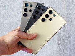 The Samsung Galaxy S25 trio will be offered in many colours (image source: Daniel Schmidt, Notebookcheck)