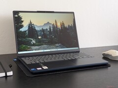 Lenovo IdeaPad Slim 3 15IRH10R laptop review: Intel Core 5 210H debut