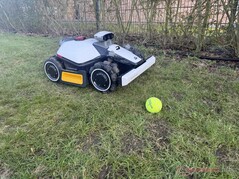 Obstacle detection and avoidance worked well in the test.