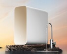 You can fill a glass with filtered water in 2.1 seconds with the Xiaomi Mijia Water Purifier 1600G. (Image source: Xiaomi)