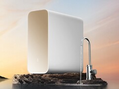 You can fill a glass with filtered water in 2.1 seconds with the Xiaomi Mijia Water Purifier 1600G. (Image source: Xiaomi)