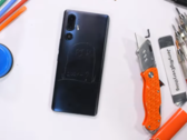 The U24 Pro. (Image source: JerryRigEverything)