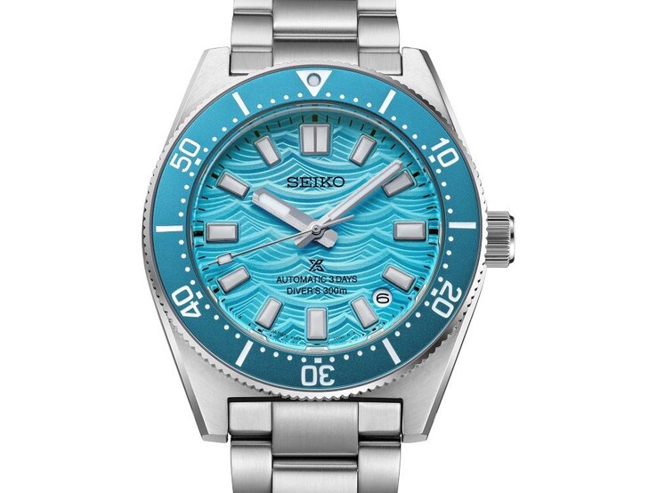 Front view of the Prospex 1965 Heritage Diver HBC011 showcasing the Daytime Blue wave dial.