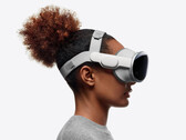The Vision Pro ships with an optional double loop headstrap to help support its weight. (Image: Apple)